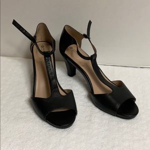 GIANI BERNINI Claraa Sandals
